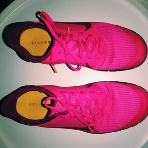 Nike Shoes - Nike Limited Edition Lance Armstrong Livestrong Nike Shoes - Nike Limited Edition Lance Armstrong Livestrong